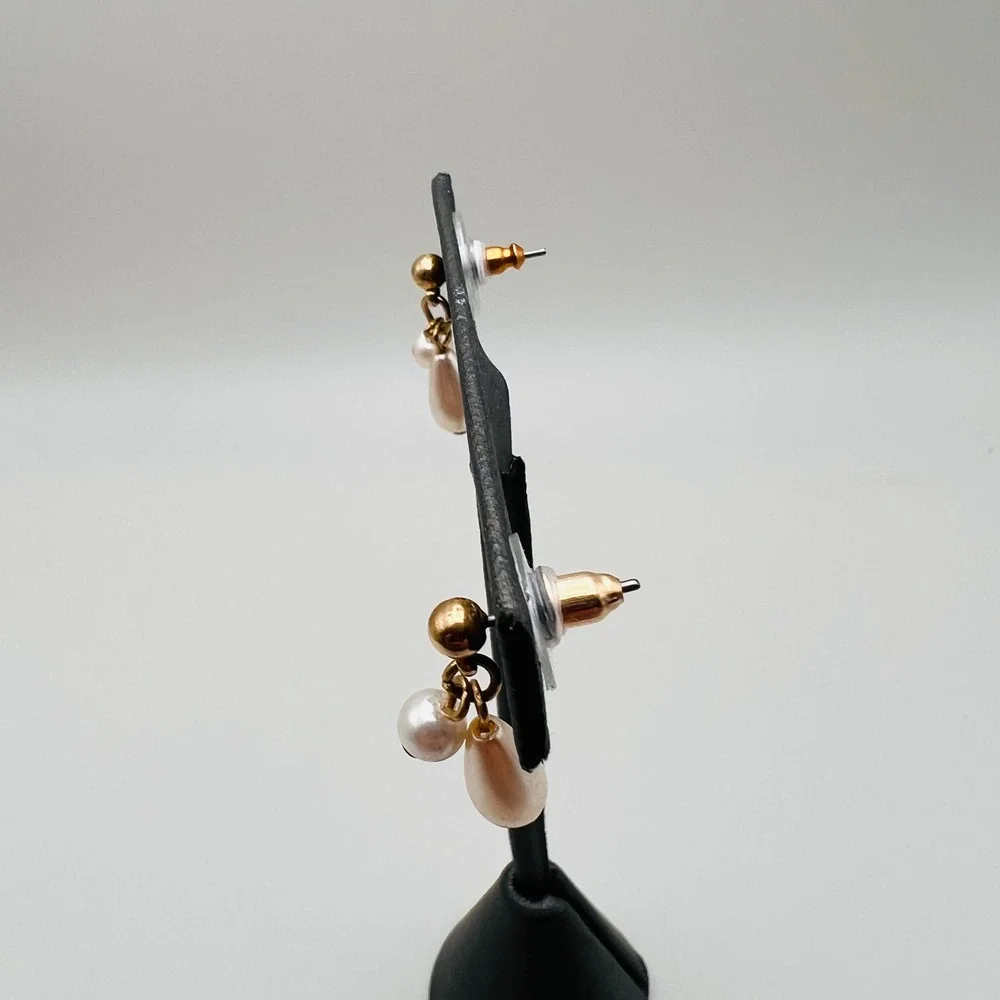 Premier Designs faux pearl